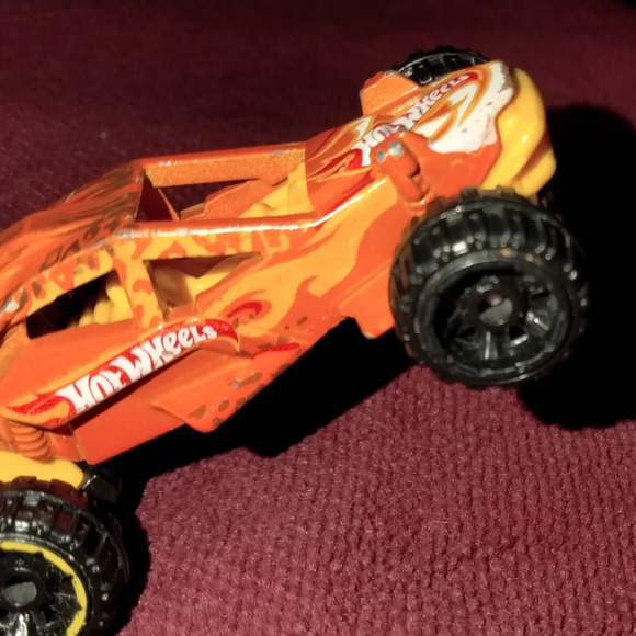 Screw cork dune buggy hotwheels - Picture 5 of 10